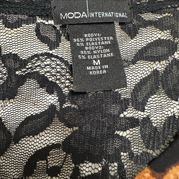 Leopard print and lace dress - Picture 8 of 8